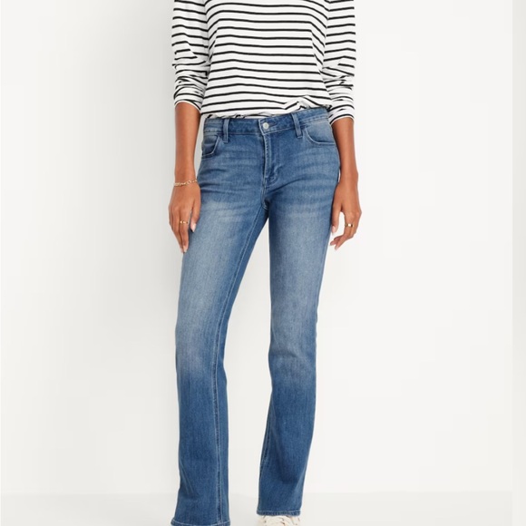 Boot Cut Mid Rise Jeans - Picture 10 of 10